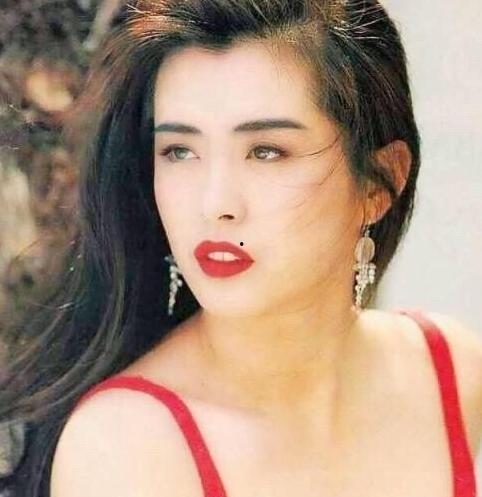 姑娘爆料王祖贤视频,揭秘女神不为人知的瞬间 第2张 姑娘爆料王祖贤视频,揭秘女神不为人知的瞬间 第2张